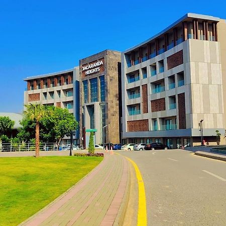 Hotel Jacaranda Heights Islamabad Esterno foto